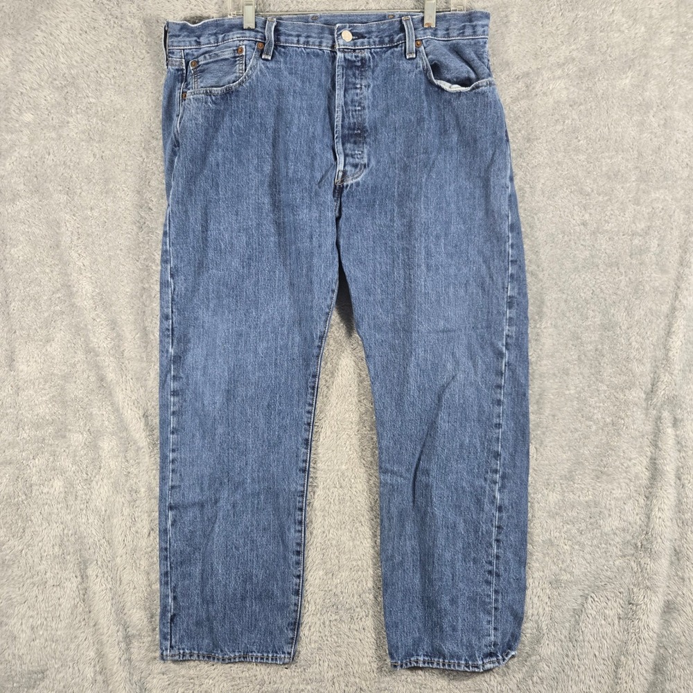 Levis 501 Original Fit Button Fly Blue Denim Jeans Mens 40x30 Medium Wash
